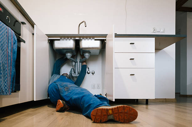 Professional Pipe Repair technician working in Bath, OH